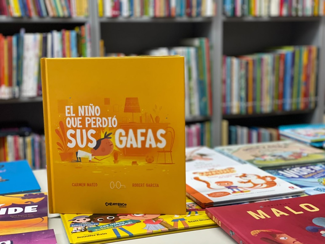 "El ni&ntilde;o que perdi&oacute; sus gafas" de Carmen Mateo con ilustraciones de Robert Garc&iacute;a