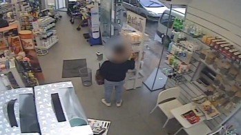 Un joven de 22 a&ntilde;os de Elda detenido por cuatro hurtos en farmacias