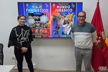 Grandes pasacalles Navide&ntilde;os por las zonas comerciales de Elda