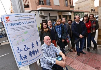AMFI inaugura la primera V&iacute;a Azul en Elda adaptada para discapacitados