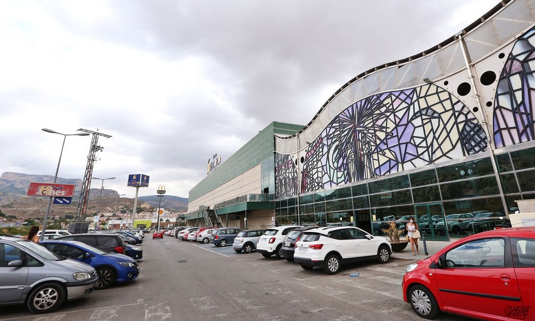 Un fondo de inversiones adquiere Bassa El Moro para hacerlo atractivo y atraer a importantes marcas Un fondo de inversiones adquiere Bassa El Moro para hacerlo atractivo y atraer a importantes marcas