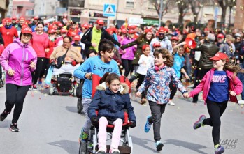 Petrer y Sense Barreres corren para pedir m&aacute;s investigaci&oacute;n sobre las enfermedades raras