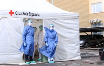 La posible cuarta ola de la COVID-19 pone en alerta a los sanitarios del Hospital