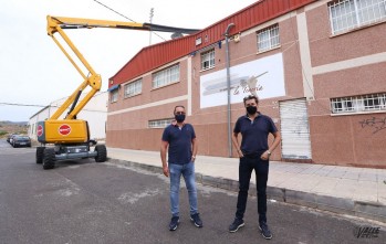 El fuego no apaga la f&aacute;brica "Un paseo por la Tener&iacute;a", que agradece la solidaridad recibida tras su incendio