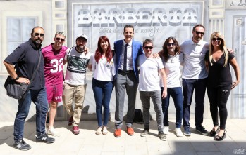 "Barber&iacute;as por la igualdad" en Elda