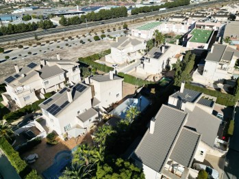 Un total de 121 viviendas con placas solares en Petrer tendr&aacute;n una bonificaci&oacute;n del 30% en el IBI
