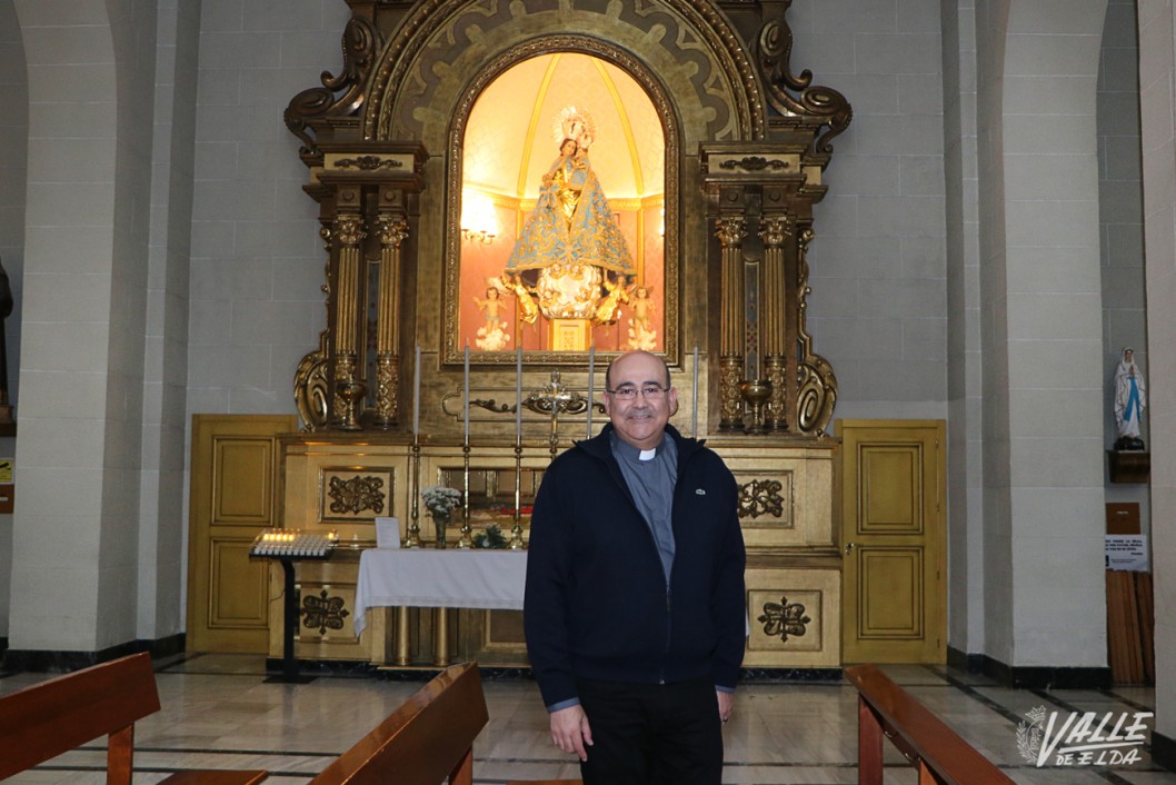 Enmanuel Sánchez, párroco: "La iglesia de Santa Ana es la parroquia madre de Elda" Enmanuel Sánchez, párroco: "La iglesia de Santa Ana es la parroquia madre de Elda"