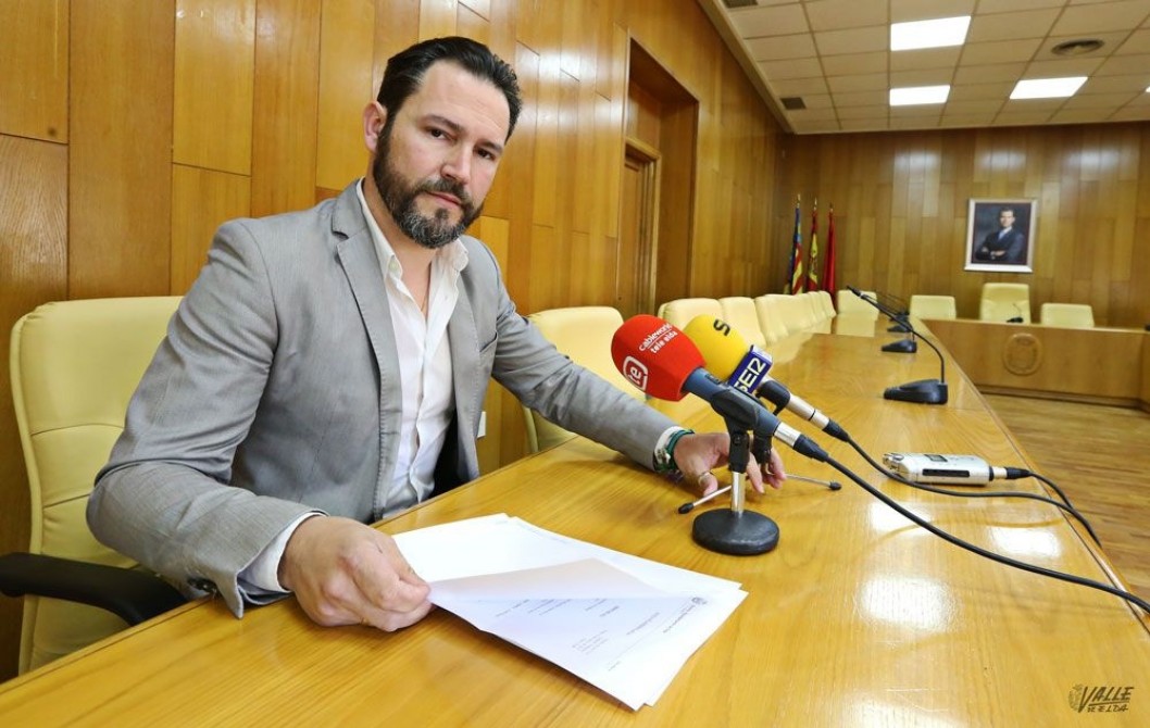 Los populares urgen a que se firmen los convenios con los colectivos "impacientes por no contar con las ayudas" Los populares urgen a que se firmen los convenios con los colectivos "impacientes por no contar con las ayudas"