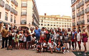 Los veinticuatro peque&ntilde;os saharauis llegados a Elda y Petrer se re&uacute;nen para disfrutar de una tarde de convivencia