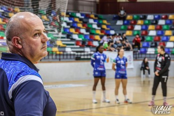 Chema Vives destituido como entrenador del Elda Prestigio