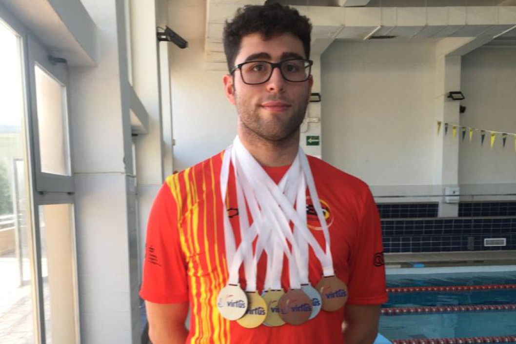 El nadador del CEE Miguel Valiente gana siete medallas en el Campeonato del Mundo Virtus El nadador del CEE Miguel Valiente gana siete medallas en el Campeonato del Mundo Virtus