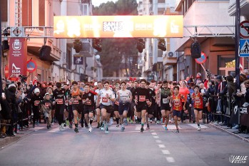 Elda despidi&oacute; el a&ntilde;o con la gran fiesta de la San Silvestre