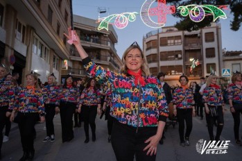 Las fil&aacute;s se preparan para las fiestas de Moros y Cristianos de Petrer con las segundas Entraetas