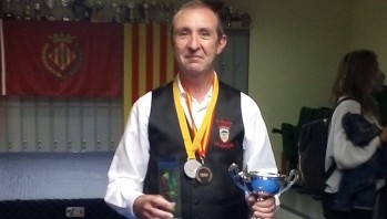 Plata para el billarista eldense Albert Tornero en Lleida