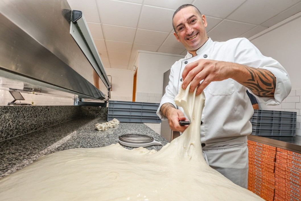 Pizzería Davide, el auténtico sabor de Italia Pizzería Davide, el auténtico sabor de Italia