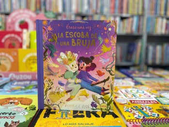 "La escoba de una bruja" de Beatrice Blue