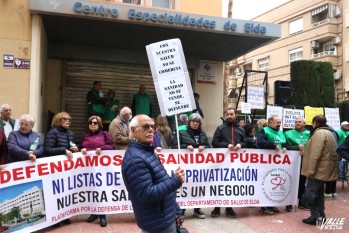 Nueva concentraci&oacute;n a favor de la sanidad p&uacute;blica