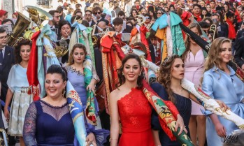 Miles de petrerenses celebran el D&iacute;a de Banderas