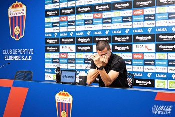 Emotivo adi&oacute;s a Pedro Cap&oacute;: "Deseo la mejor de las suertes al Eldense y que siga haciendo historia"