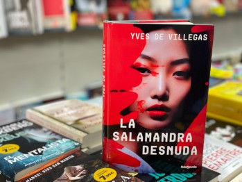 "La salamandra desnuda" de Yves de Villegas