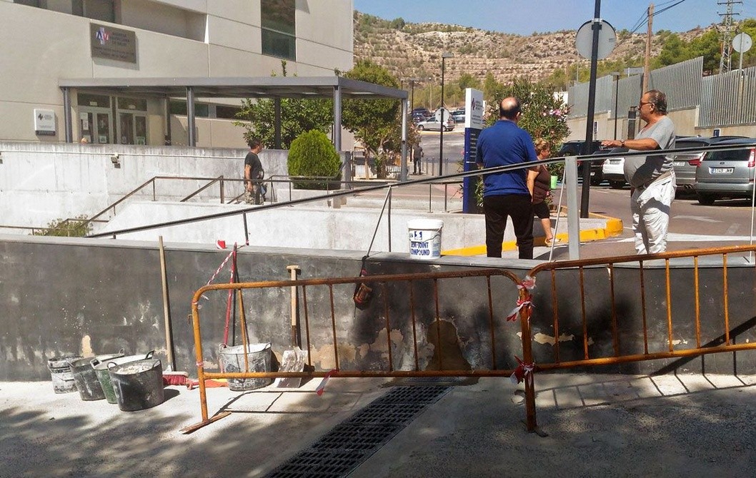 Sí se puede denuncia las deficiencias en los accesos a Rehabilitación del Hospital de Elda Sí se puede denuncia las deficiencias en los accesos a Rehabilitación del Hospital de Elda