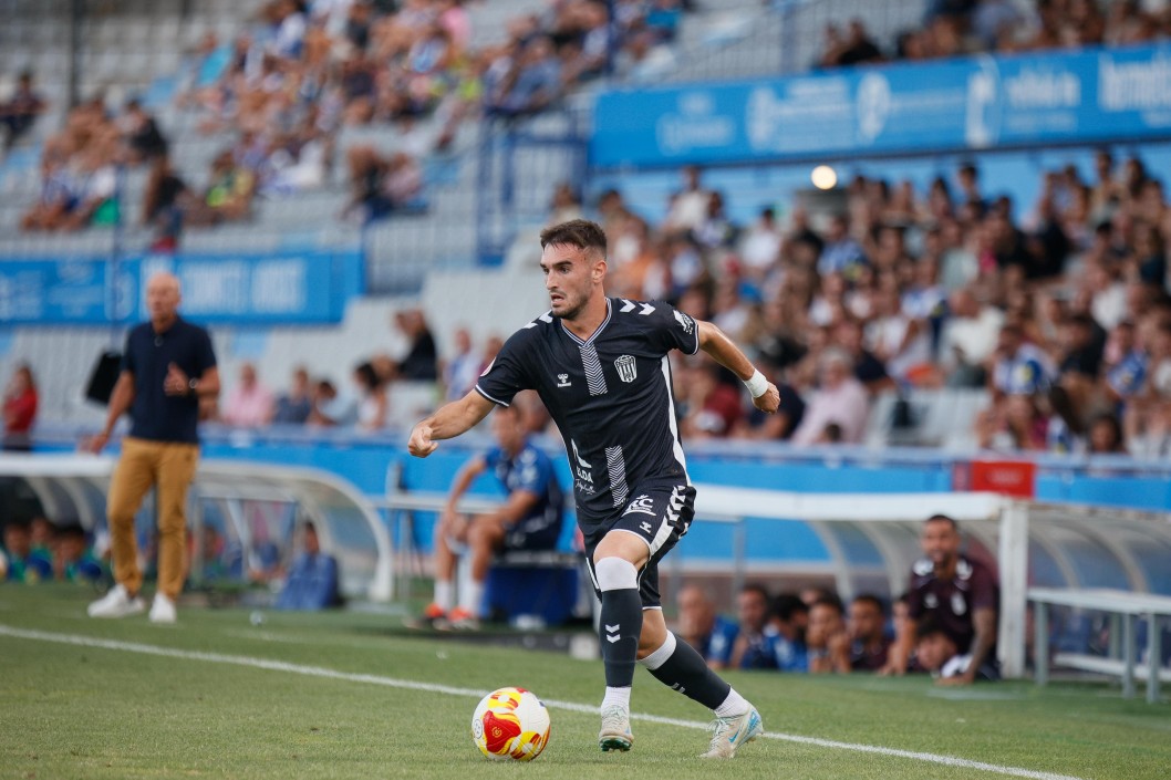 El Eldense comienza la temporada sumando un punto ante el Sabadell (0-0) El Eldense comienza la temporada sumando un punto ante el Sabadell (0-0)