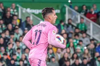 Juanto entra en el selecto club de los ocho goles
