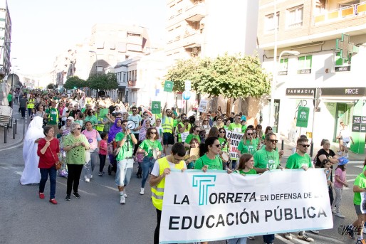 Familias, profesorado y estudiantes formar&aacute;n una cadena humana en Elda y Petrer por la educaci&oacute;n p&uacute;blica