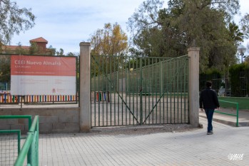Detenida la madre acusada de agredir a una maestra en Elda