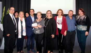 Sense Barreres celebr&oacute; su cena solidaria