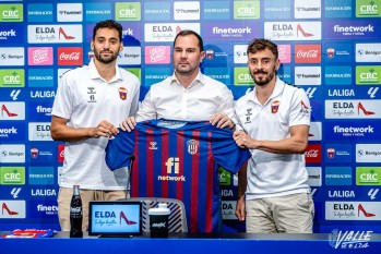 El Eldense presenta a Iv&aacute;n Martos y "Chico" Geraldes