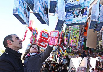 "Los Caballitos" llegan a Elda con m&aacute;s de 60 puestos para "feriar" a peque&ntilde;os y adultos