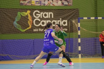 El Elda Prestigio rompe su racha de victorias ante el Rocasa Gran Canaria (33-25)