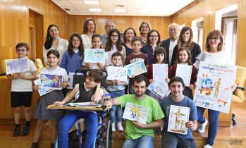 La Cofrad&iacute;a de los Santos Patronos entrega los premios del segundo Concurso Pict&oacute;rico-Narrativo