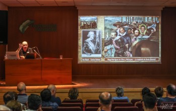 "El Sal&oacute;n de Reinos" en el que estaba Carlos Coloma cierra el ciclo charlas de arte