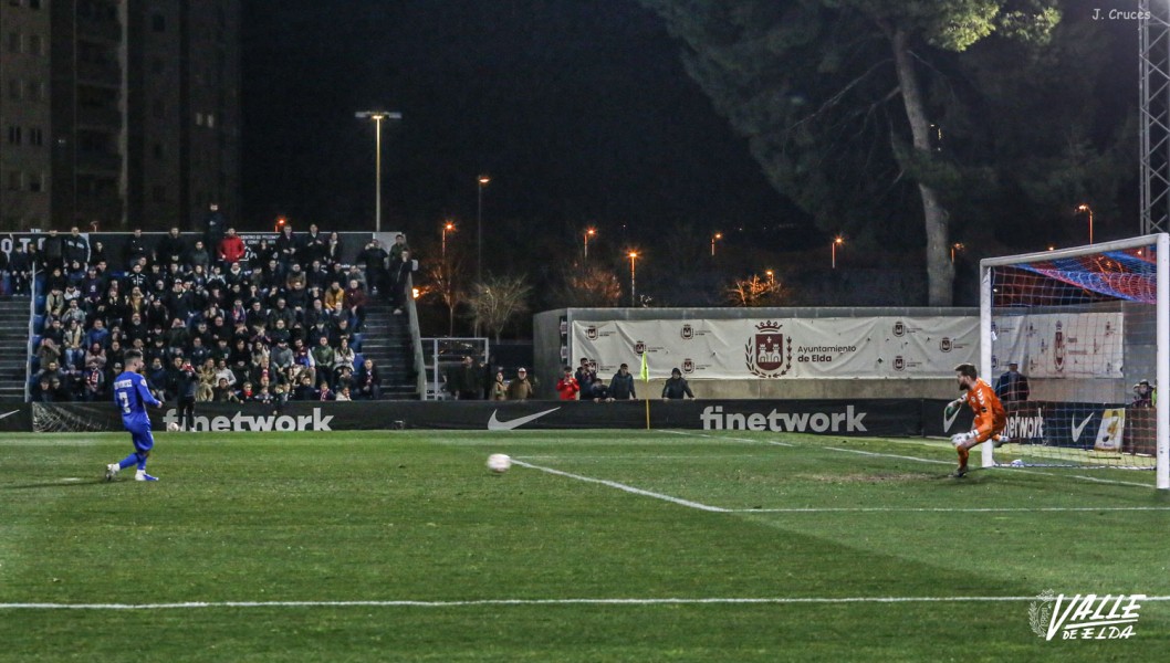 El Eldense lleva siete penaltis a favor por uno en contra El Eldense lleva siete penaltis a favor por uno en contra