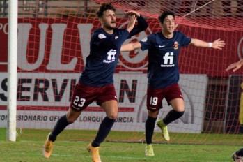 Primera victoria del Eldense en Murcia en 100 a&ntilde;os de historia (1-2)