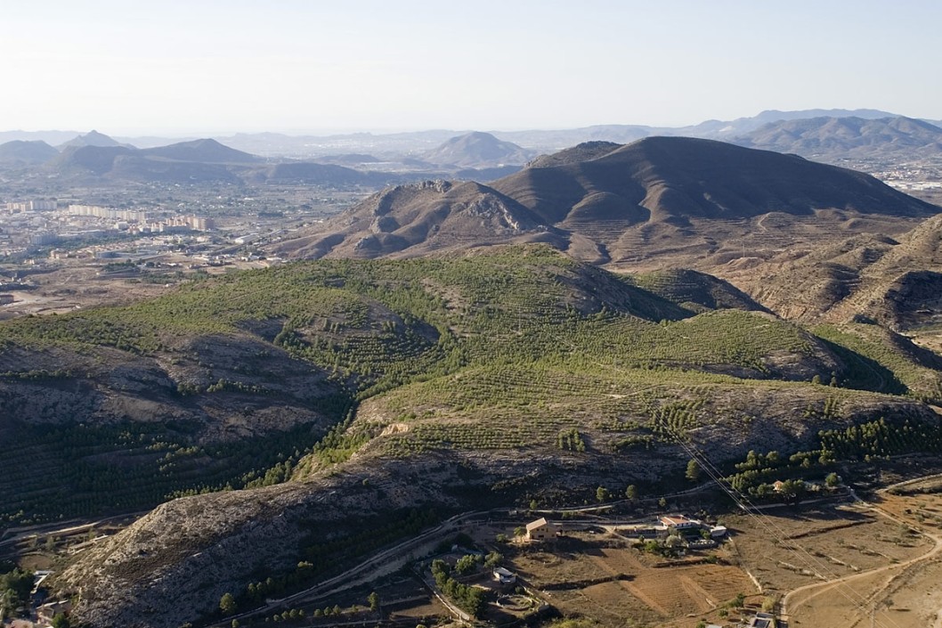Elda pierde sus montes