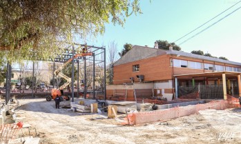 Las obras de mejora de los colegios Antonio Machado y Miguel Hern&aacute;ndez avanzan a buen ritmo