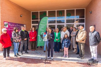 Petrer conmemora el D&iacute;a Mundial Contra el C&aacute;ncer
