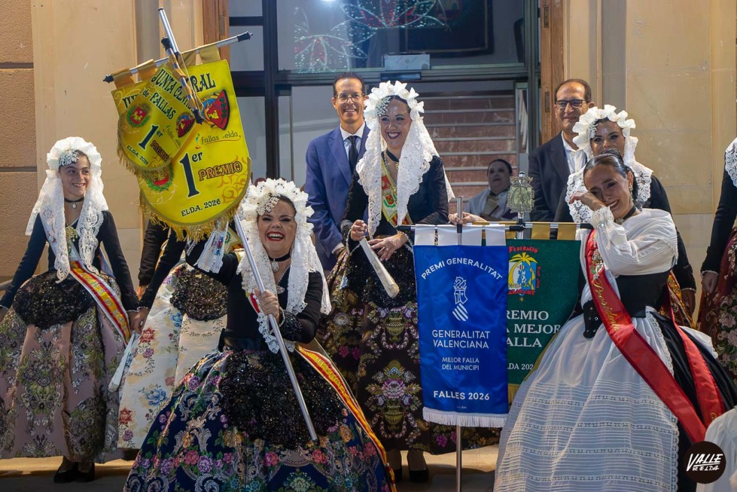La Falla Huerta Nueva se alza con el primer premio de las Fallas de Elda 2026
