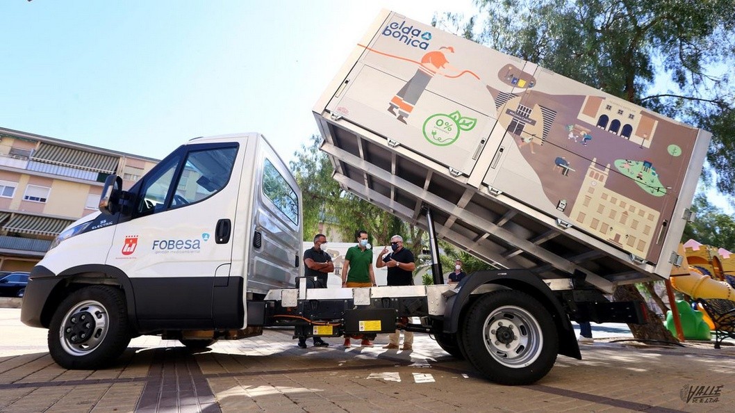 Fobesa incorpora a su flota tres vehículos de cero emisiones Fobesa incorpora a su flota tres vehículos de cero emisiones