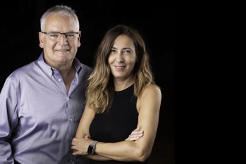 Jos&eacute; Coloma y M&iacute;riam Jim&eacute;nez: "AcMAVI necesita una sede para poder ofrecer m&aacute;s servicios a las mujeres con c&aacute;ncer de mama"