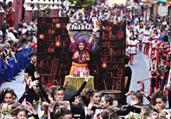 Los Moros y Cristianos se celebrar&aacute;n en 2016 del 2 al 6 de junio
