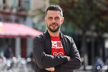 Juan Carlos Mestre, director eldense: "'Polvorones' es una comedia con la que el p&uacute;blico se identificar&aacute; con alg&uacute;n personaje"