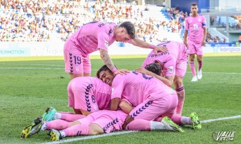 El Eldense consigue la victoria y sale de la zona de descenso  (0-1)