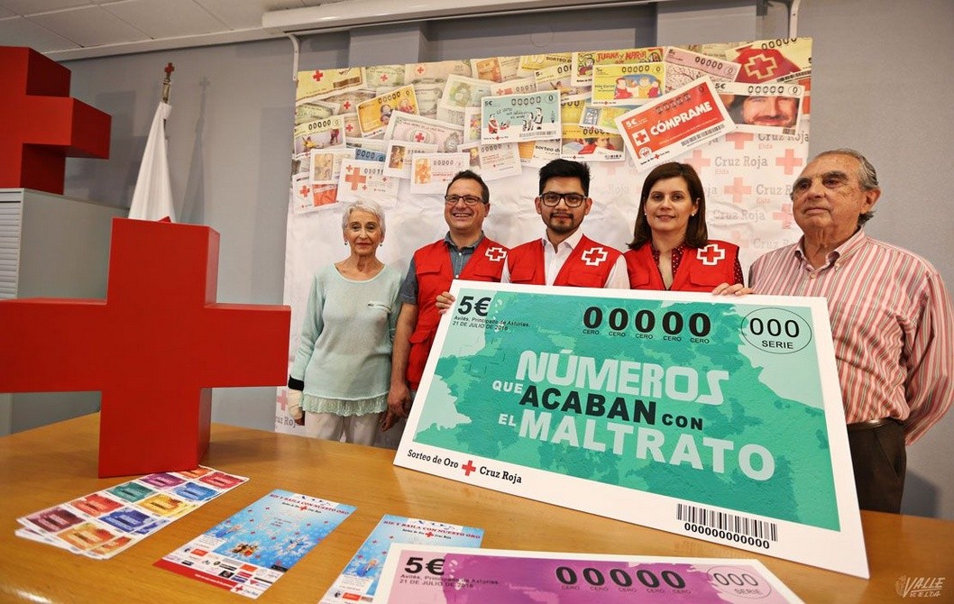 Cruz Roja promueve un año más la venta del "Sorteo del Oro" para recaudar fondos Cruz Roja promueve un año más la venta del "Sorteo del Oro" para recaudar fondos