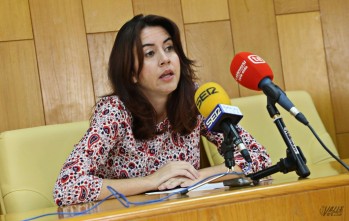 El Ayuntamiento de Elda habilita una mesa para ayudar en la tramitaci&oacute;n de documentos a quien lo desee