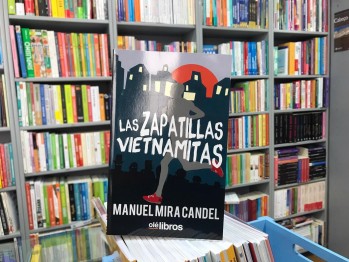 "Las zapatillas vietnamitas" de Manuel Mira Candel