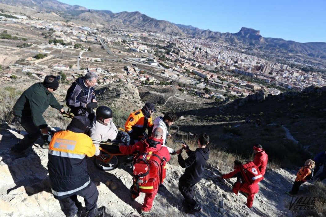 Héroes de la montaña y la generosidad Héroes de la montaña y la generosidad
